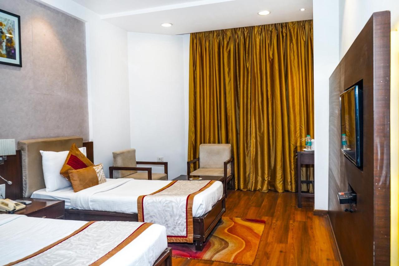 Hotel Gwalior Regency Extérieur photo