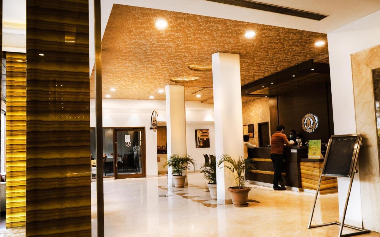 Hotel Gwalior Regency Extérieur photo