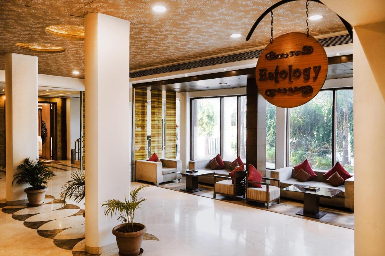 Hotel Gwalior Regency Extérieur photo