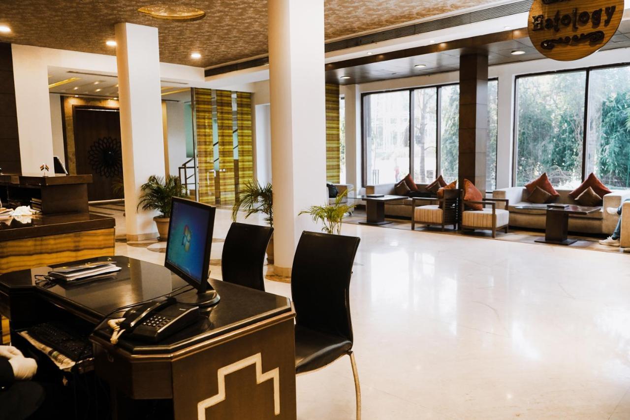 Hotel Gwalior Regency Extérieur photo