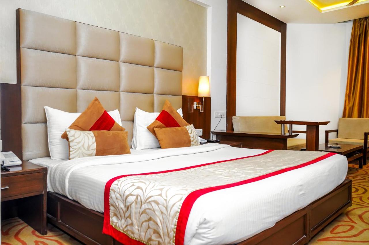Hotel Gwalior Regency Extérieur photo