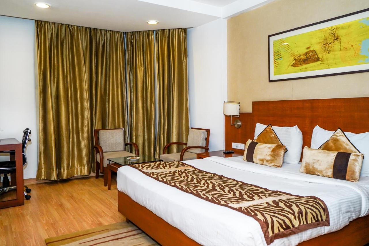 Hotel Gwalior Regency Extérieur photo