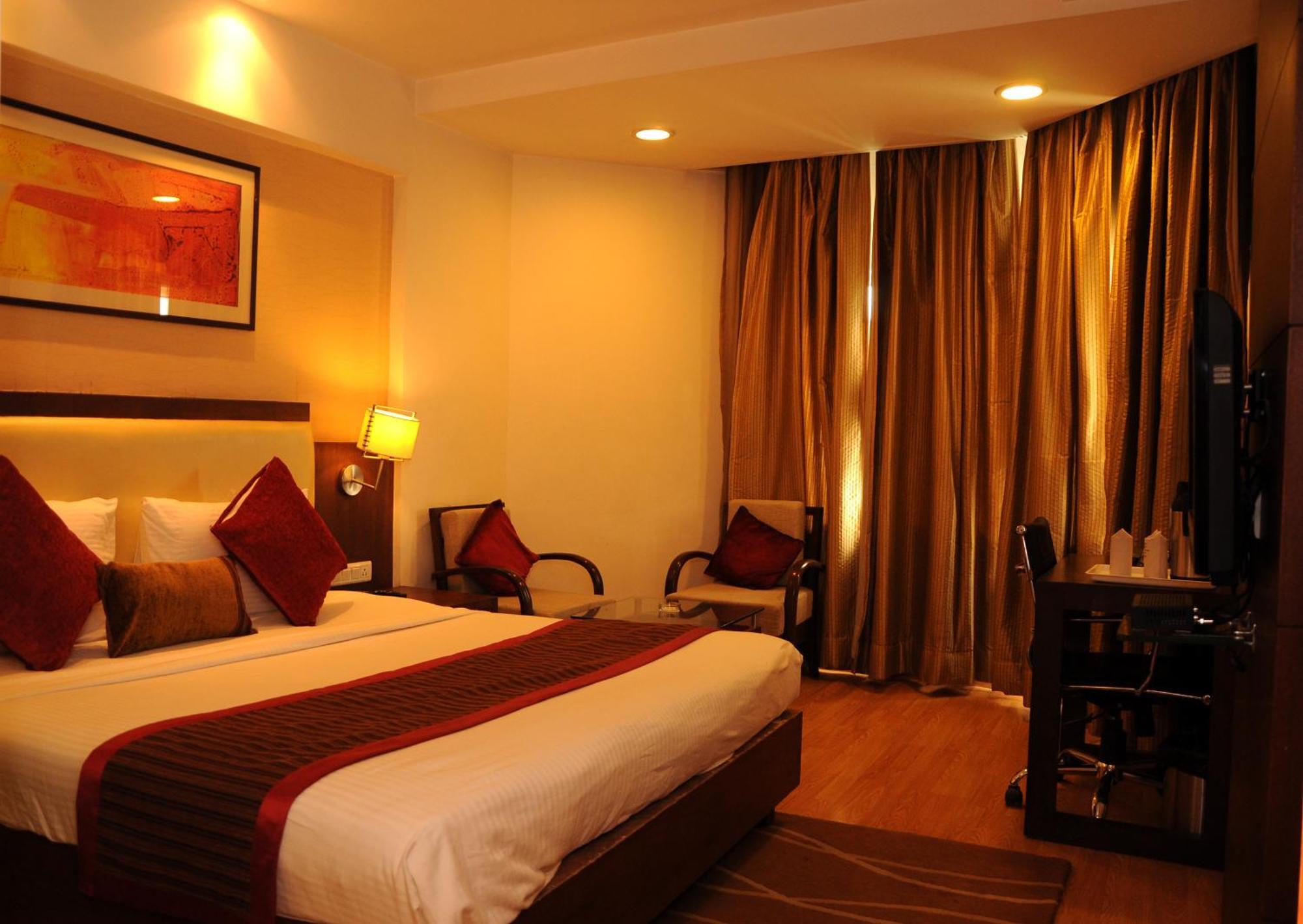 Hotel Gwalior Regency Extérieur photo