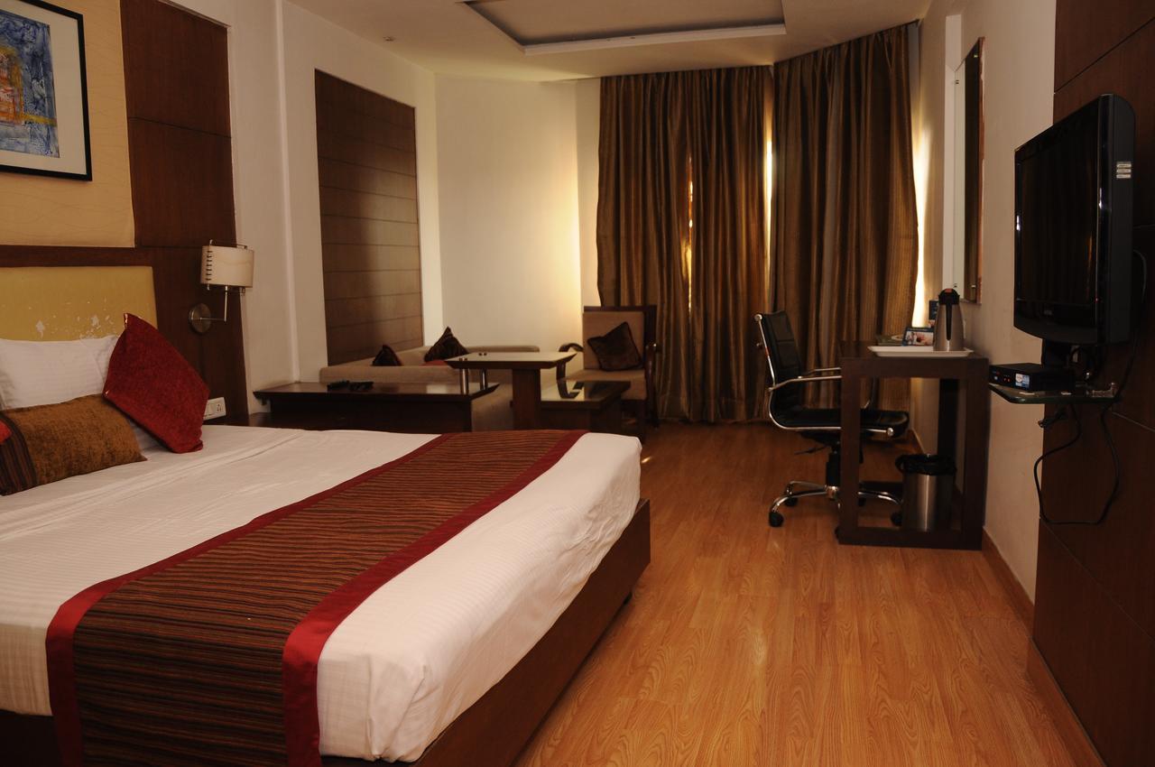 Hotel Gwalior Regency Extérieur photo