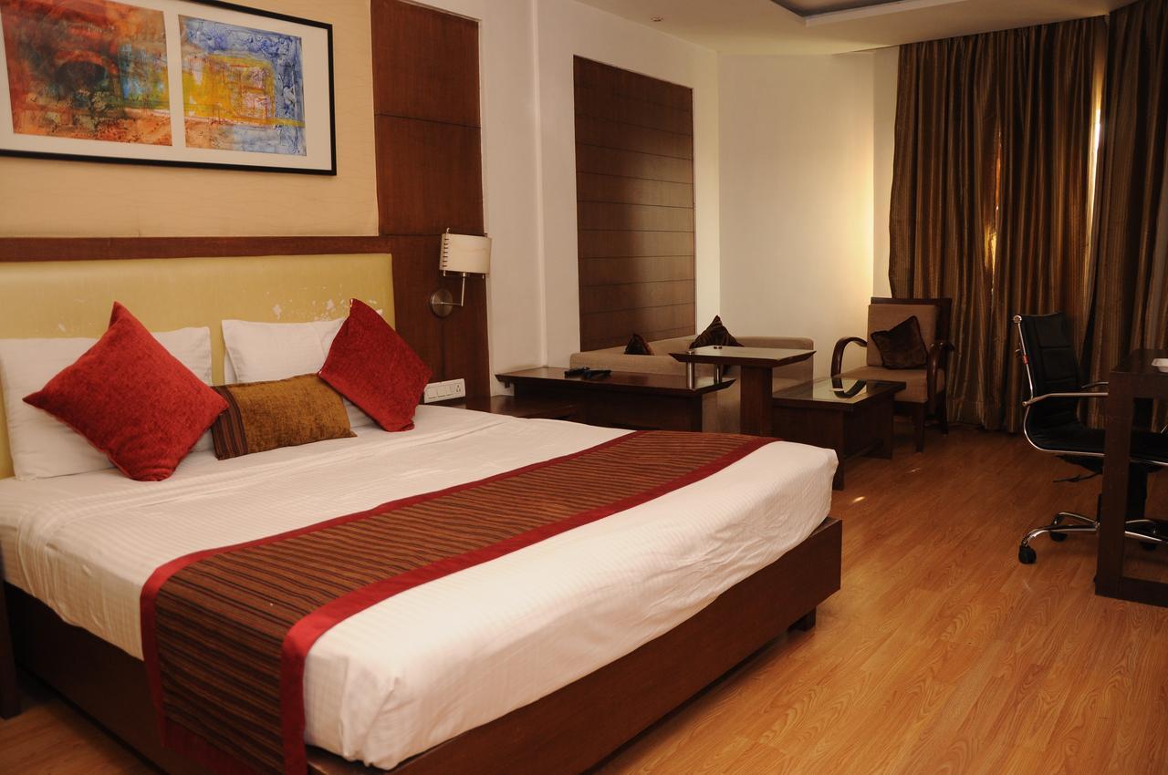 Hotel Gwalior Regency Extérieur photo